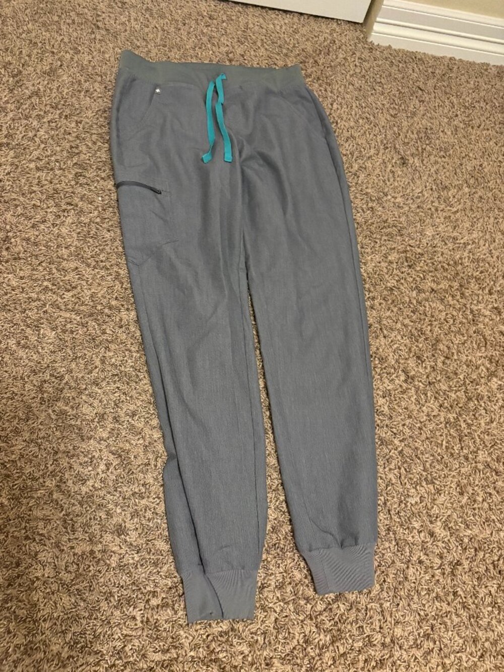 FIGS Technical Collection Scrub Pants M /T Medium Tall Gray Elastic Hem Pockets